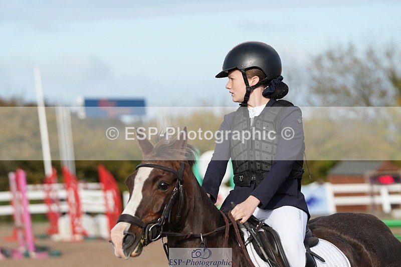 251025-102944-00061 - Chard 25th & 26th Oct BS Juniors/COH/Club/schools unaffiliated showjumping