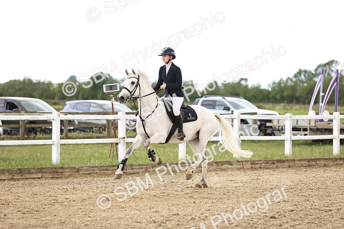 SBM_006077 - Class 16 - Senior British Novice - 90cm