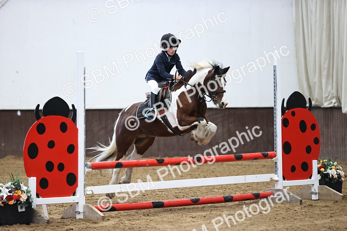 SBM_001722 - Class 9 - Pony Intro 70cm Open