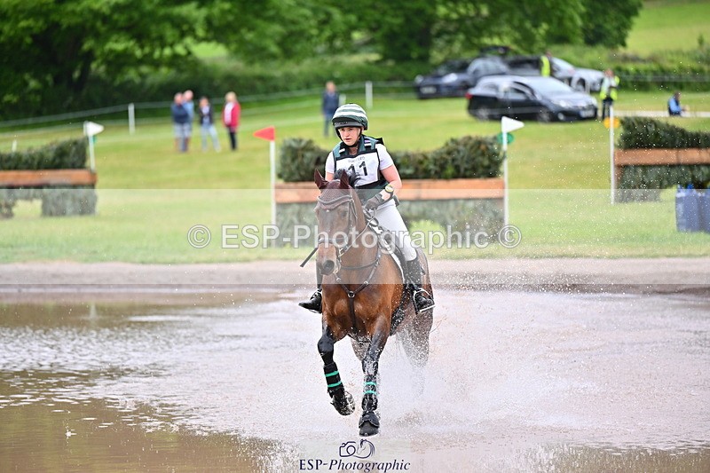 250524A-095205-08821 - A-011-Milly.Assheton-ILEXA