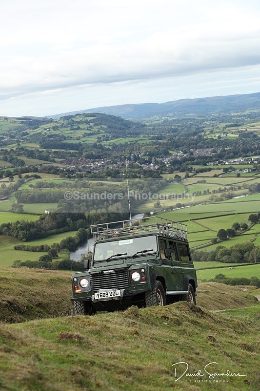 SPXX3375 - Land Rover