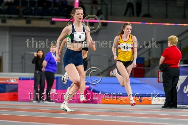 Age26SAT-914563 - Track Female Set One