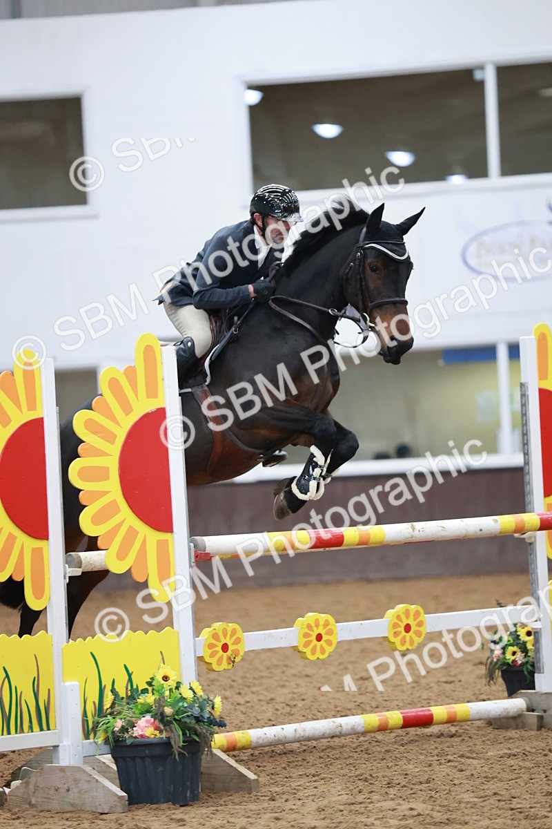 SBM_004172 - Class 11 - Senior Newcomers - 1.10m