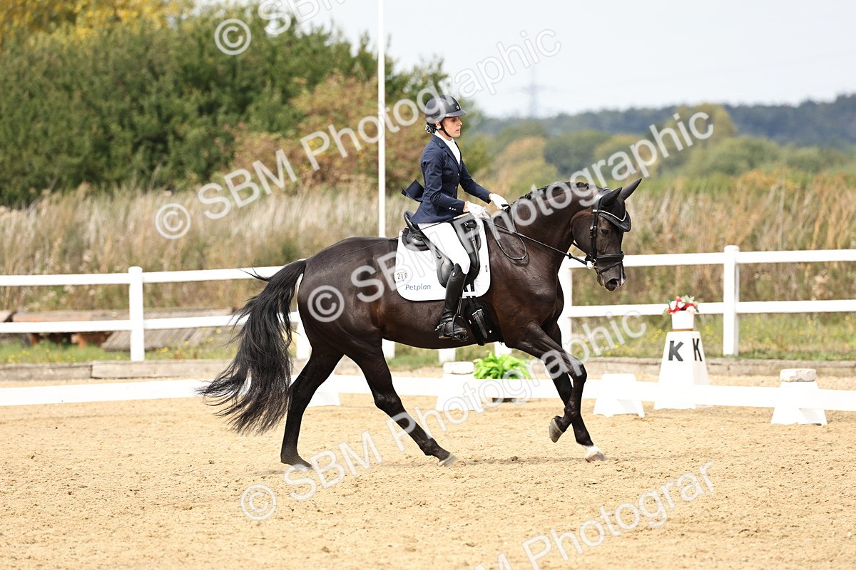 SBM_013148 - Class 3 - Novice 4 - 11.43-12.25
