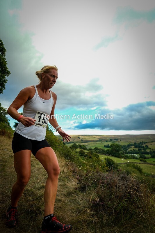 DSCF5476 - Reeth Fell race seniors