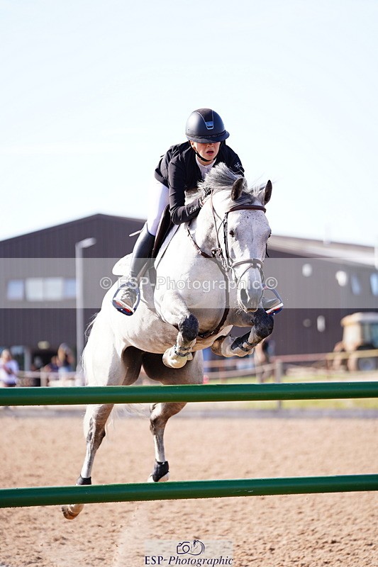 240629A-175718-08544 - Cls 11 Pony Showjumper of the Year