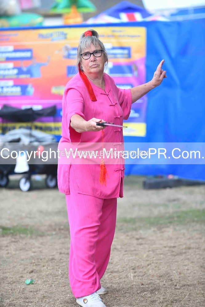 SH4_1509 - Tai Chi with Lisa Kay.