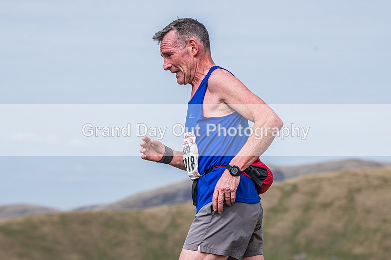 Arant haw-228 - Kendal Winter League Arant Haw Fell Races Sunday 2nd April 2023