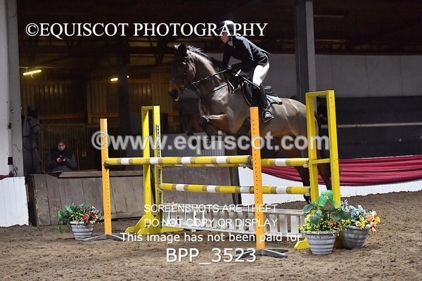 BPP_3523 - CLASS 17 Senior Newcomers/ 1.10m Open