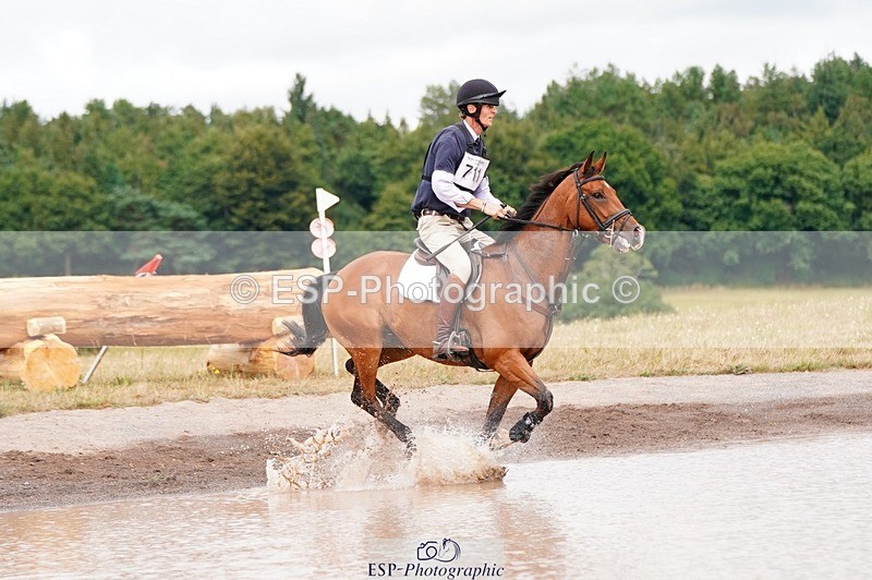 250803A-150514-15742 - P-711-William.Fox-Pitt-CUSCO
