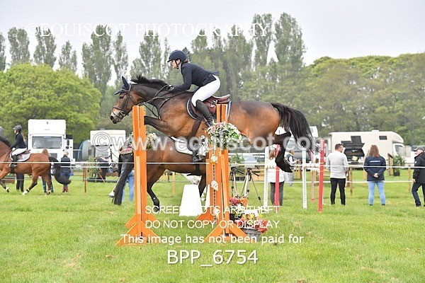BPP_6754 - CLASS 2 RHS Classic Champ Qual (1.20m)