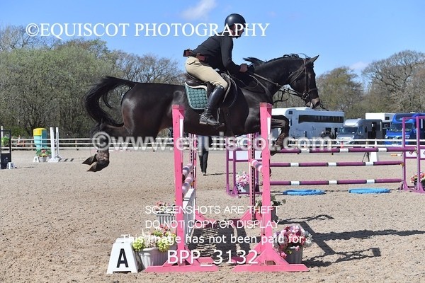 BPP_3132 - CLASS 14  Senior Newcomers/ 1.10m Open