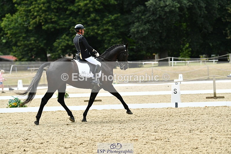 250718A-143325-02146 - 043-Jules.Praed-ENIGMA