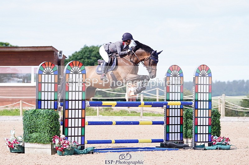 240802A-112420-03795 - Cls 16 Snr 1.20m Open