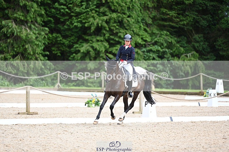 240524-160108-10675 - 540-OPPOSITION_HERALDIK_GIRL-Kirsty_Chabert