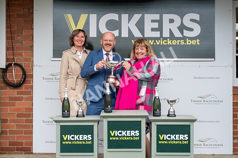 040524-Race 3-Titan Rock-4623 - Race 3