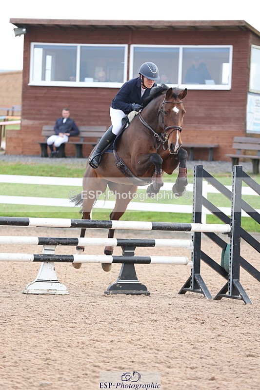 241101A-085119-00447 - FRI Cls 2 British Novice and 90cm Open