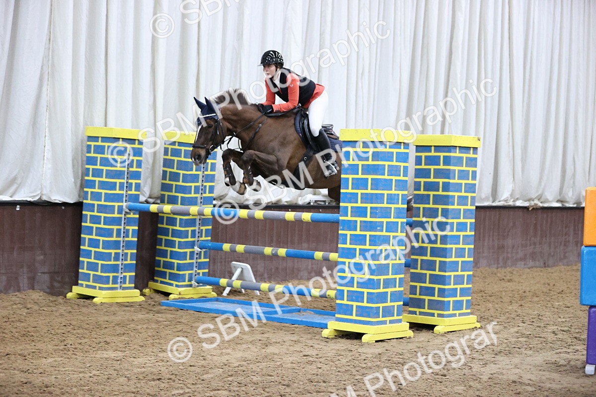 SBM_001803 - Class 4 - Senior Newcomers - 1.10m Open