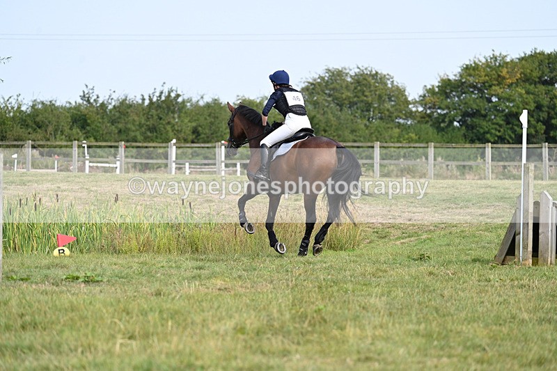 WJ7_8043 - 80cm XC Time 15:07 to 15:25