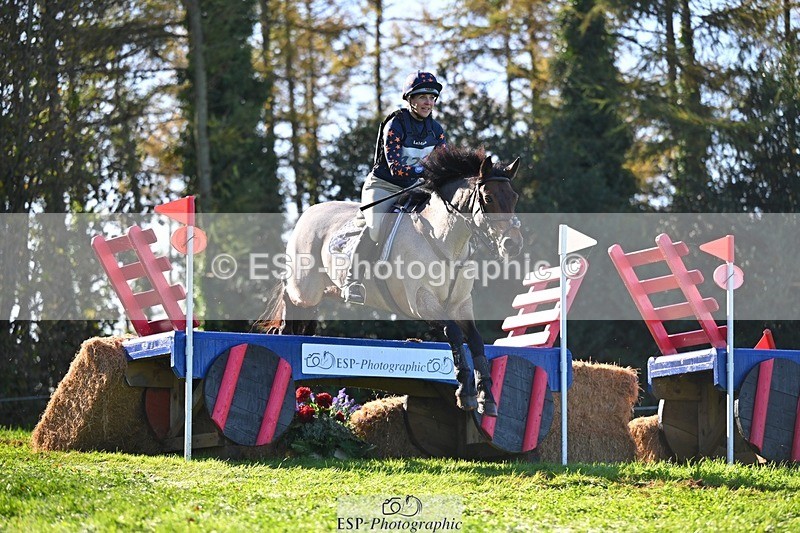 241026-123031-13117 - 422-Janine.Paterson-LAHINCH.TEDDY