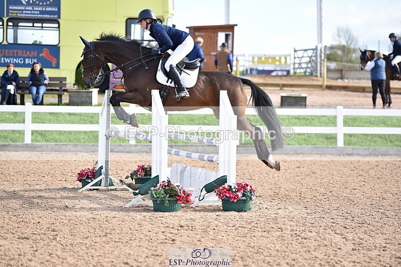 231015A-125154-08147 - Cls 25 95cm Amateur Q 2nd R