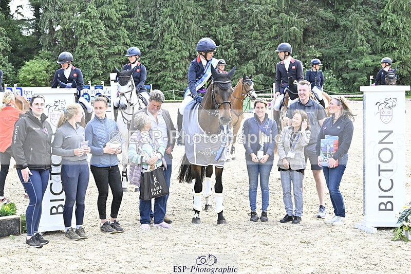 250525A-161435-18582 - Presentations Section C CCI 2 Star Long