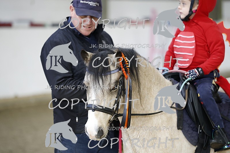 _T0A0943 - Class 1 Cross poles