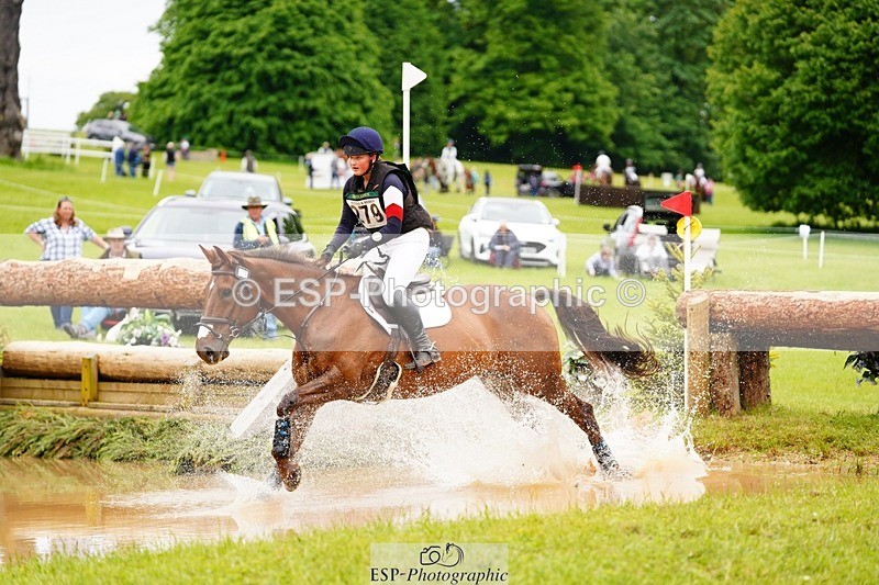 240525-165652-18949 - 279-MHF_LADY-Poppy_von_Maltzahn