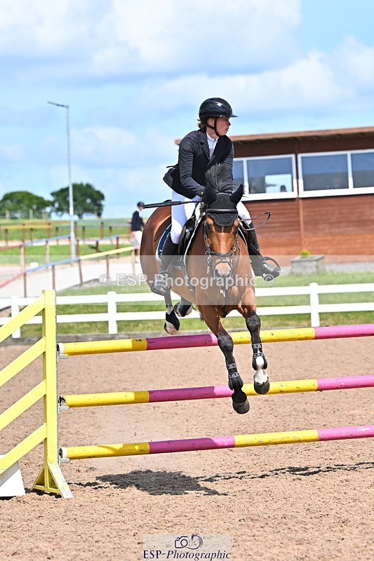 240619A-152750-00816 - Cls 5 Snr Foxhunter and 1.20m Open