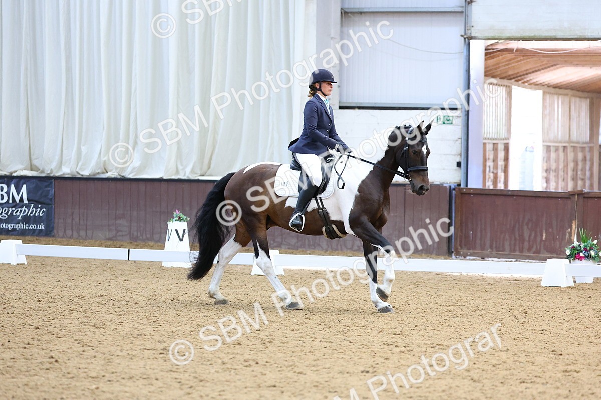 SBM_015893 - Class 15 - Novice FSM - 9.50 - 11.10