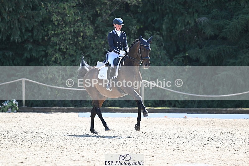 250810A-150059-07535 - 008-Caitlin.BurgessChocotof