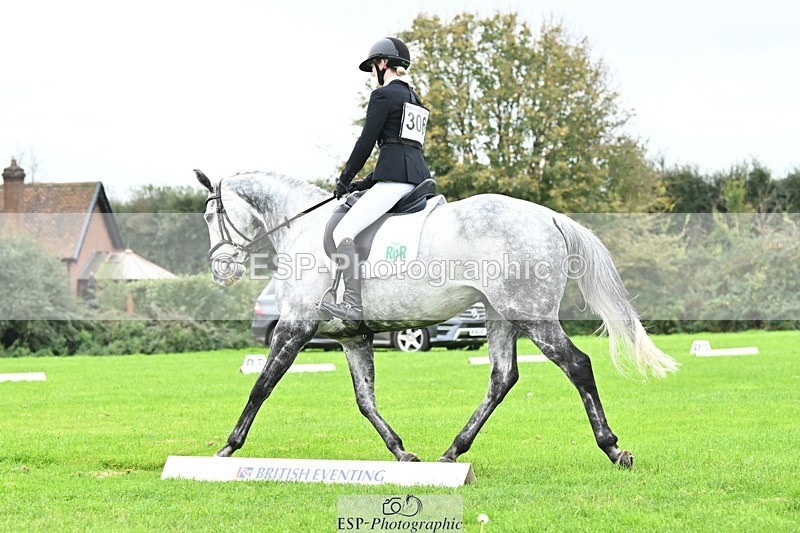 241024-103502-02212 - 306-Alice.Sandiford-THE.GREY.DANCER