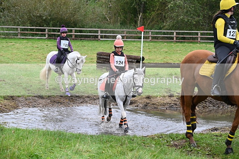 WJ6_4879 - Time at Photographer 12:17 to 12:30