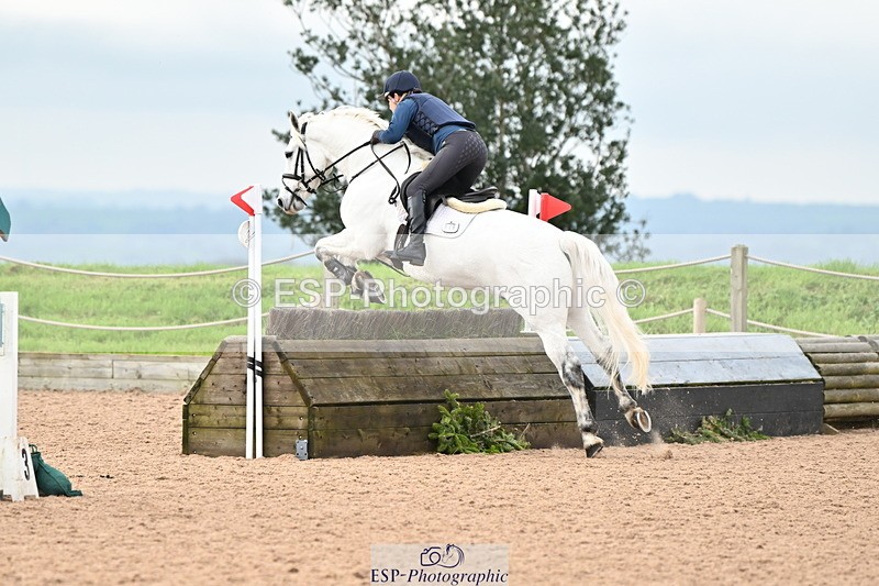 241110A-130458-00872 - 90cm Start to 14.00