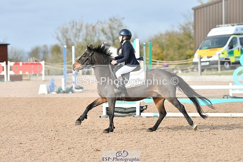 251026-121222-02798 - Cls 23+24 80cm Club and Schools