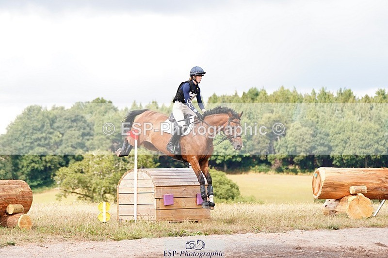 250803A-154338-16662 - O-683-Katie.Corbin-SPORTSFIELD.U2