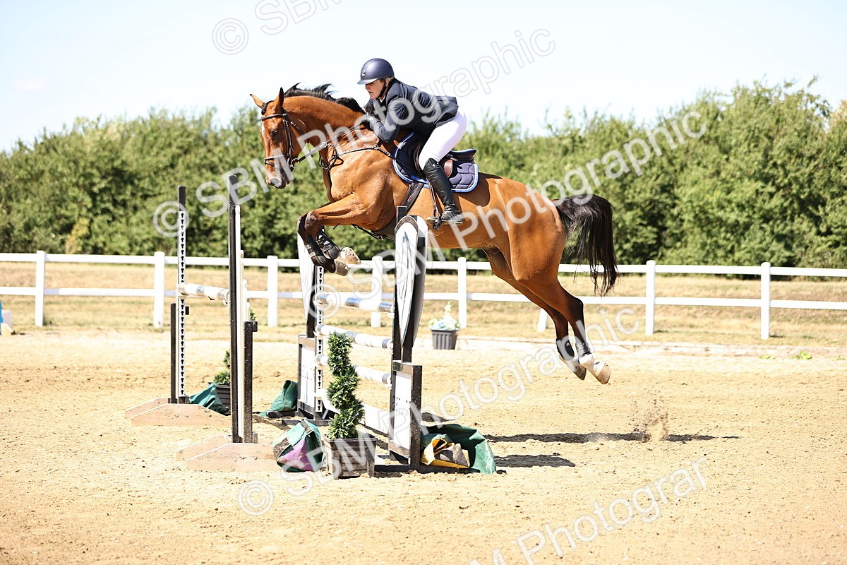 SBM_015127 - Class 16 - Senior foxhunter - 1.20m Open