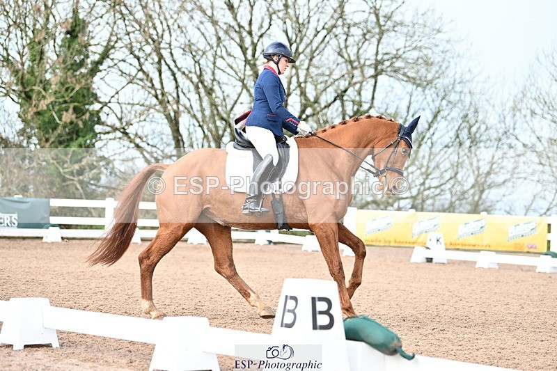 240218A-123833-07040 - 208-Charlotte.Dicker-Catherston.Zahara