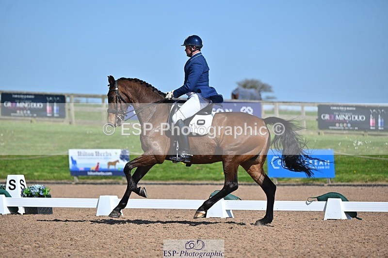 250405-135909-11015 - 171-Jonny.Clarke-West-Goomong.Zinfandel