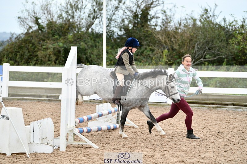 241013B-104128-00430 - Cls 2c 40cm Lead Rein