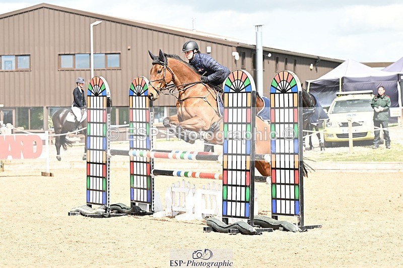 250416-120655-00750 - Cls 3 Snr 1.05m Open