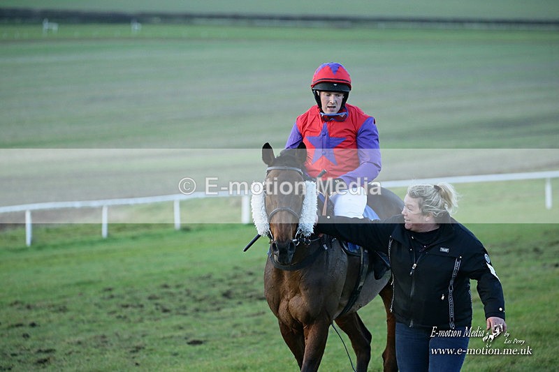 PtP 121221 881 - Barbury International Point-to-Point 112/12/2021