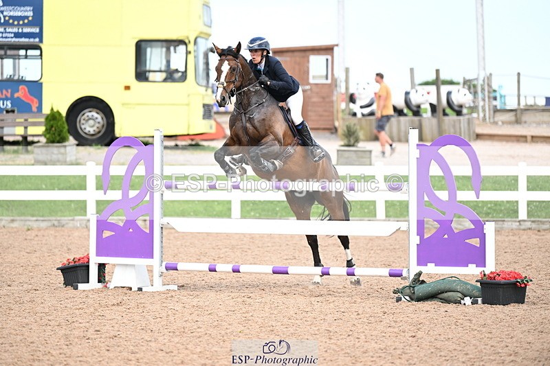 240802A-160107-05041 - Cls 27 Snr 1.15m Open