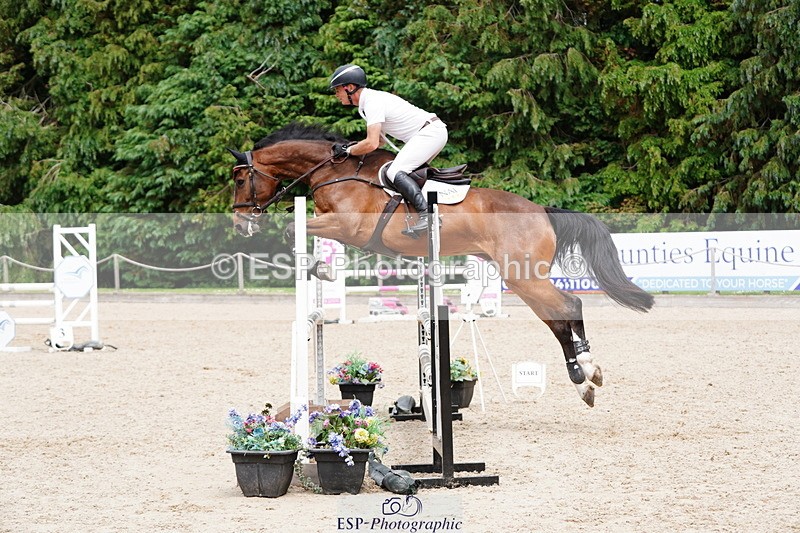 250613A-143800-03902 - Cls 13 Snr Discovery and 1m Open