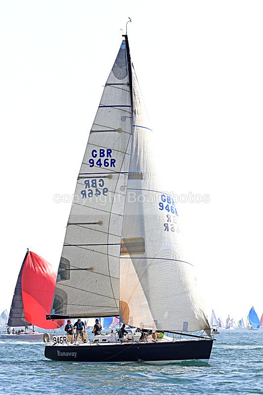 190629 RUNAWAY GBR946R 1Y3A9460 - ROUND THE ISLAND RACE 2019