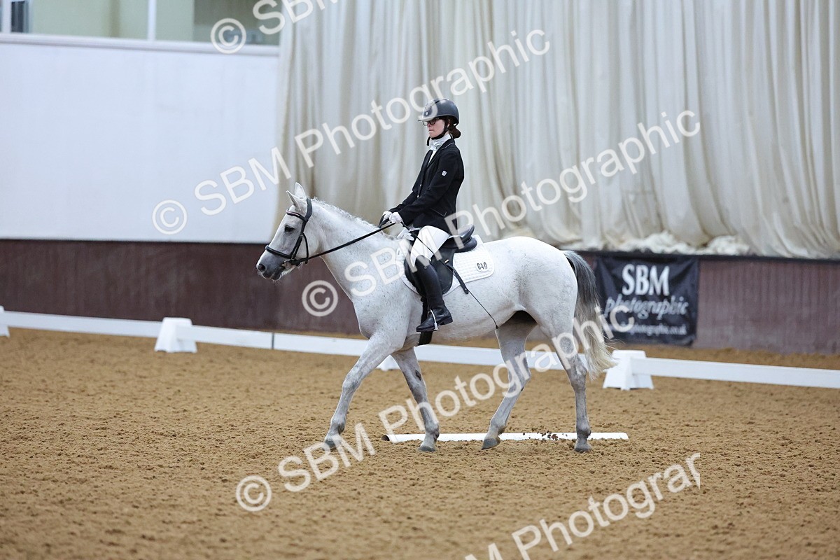 SBM_000105 - Class 2 - Intro 3 Championship - 8.51-9.47