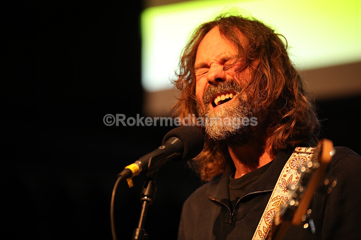 FOLK N BLUES-297 - FOLK and BLUES SEPT 2022