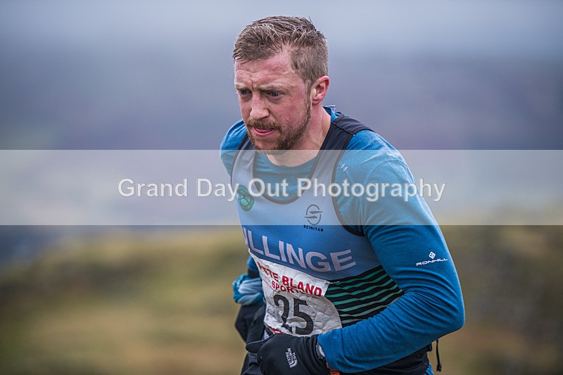 LSH-105 - Loughrigg Silverhow Fell Race Sunday 4th February 2024