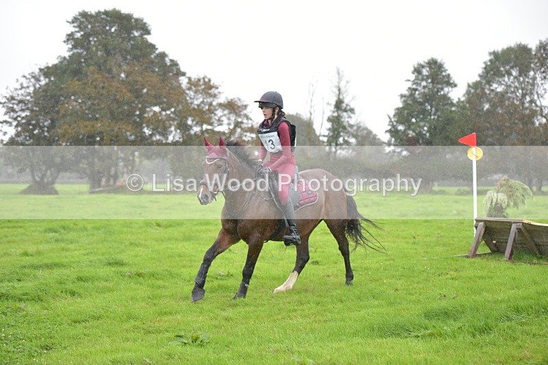 RAY_9328 - Class 1: 65cm: Ski Jump