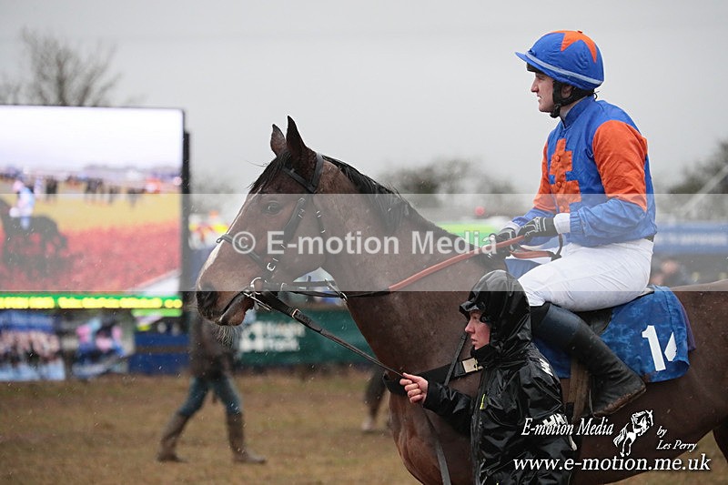 PtP 260125 1005 - Cocklebarrow Point-to-Point racing with the Heythrop Hunt 26/01/25